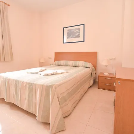 Marblau Peredamar-julio Y Agosto Solo Familias Apartment Gandia